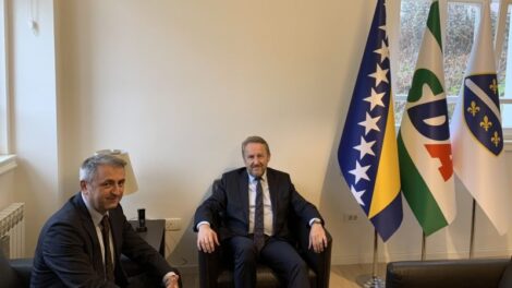 Bakir Izetbegović u posjetu primio ambasadora Republike Hrvatske