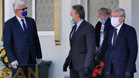 Džaferović i Izetbegović u Ahmićima: Danas se sjećamo 116 mučko ubijenih građana