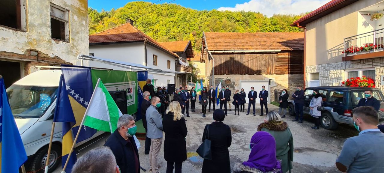 OO SDA Travnik danas posjetila naselje Kljaci