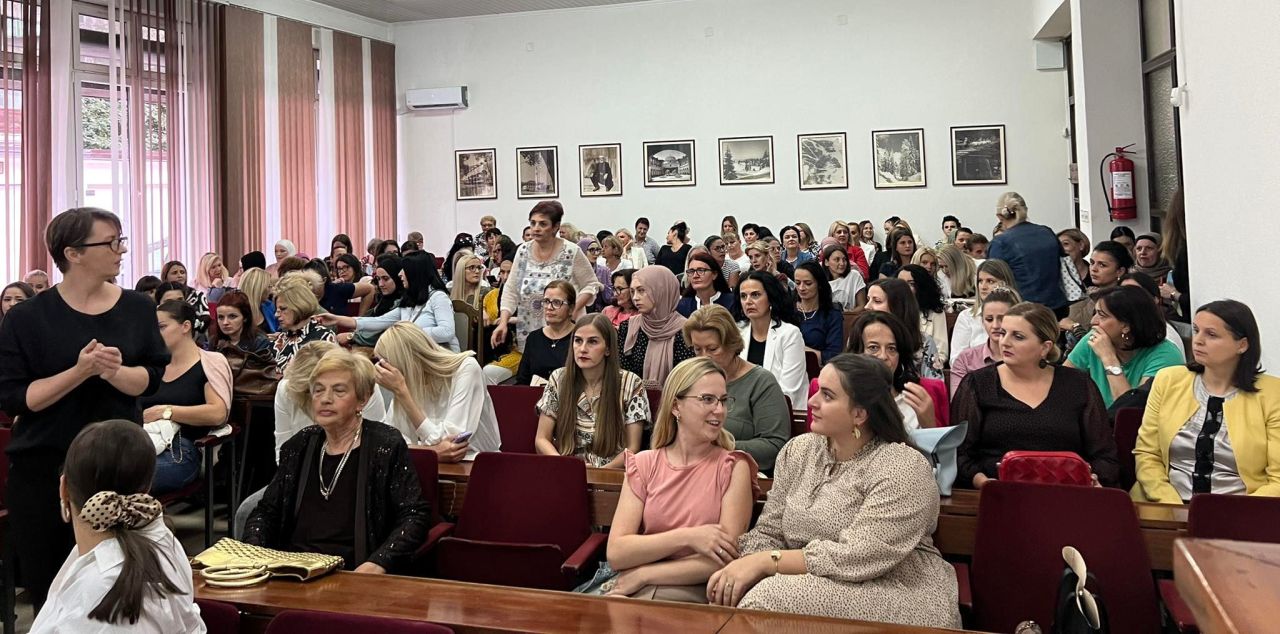 Žene SDA održale radni sastanak u Travniku
