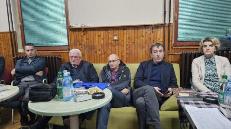 U Turićima održan sastanak sa članovima Mjesnog odbora